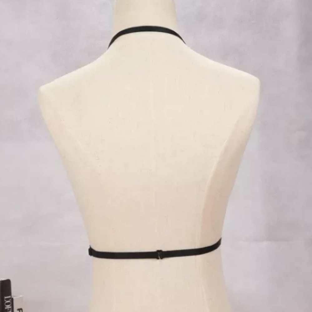 New! Black Strappy Cage Harness Bra - Picture 5 of 5